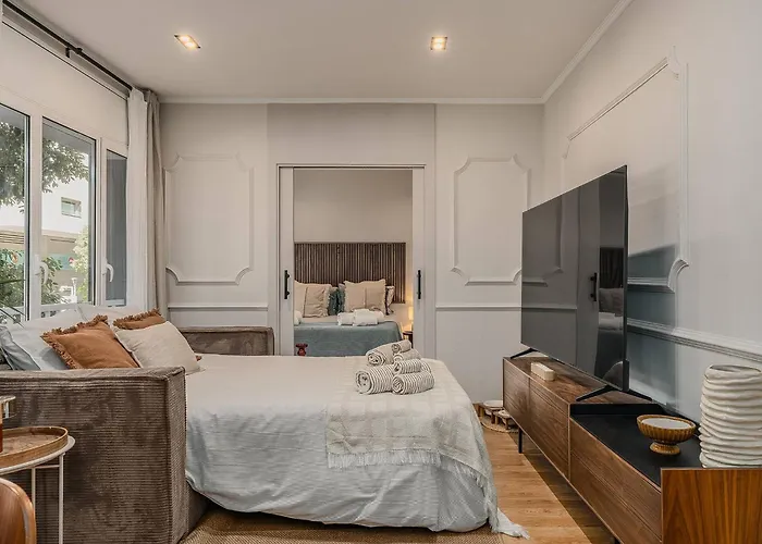 New Refurbished Modern Apartmán